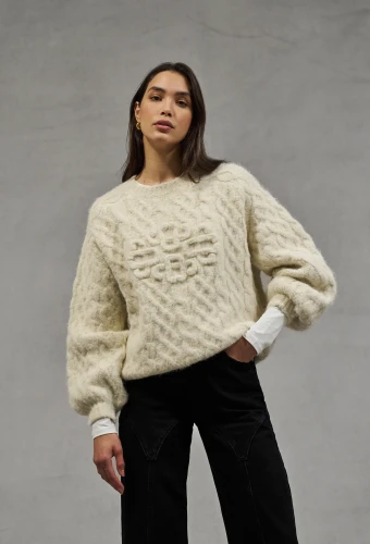 Cable knit Emblem Jumper